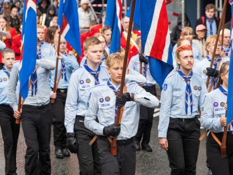 Skátarnir leiða skrúðgönguna í dag.