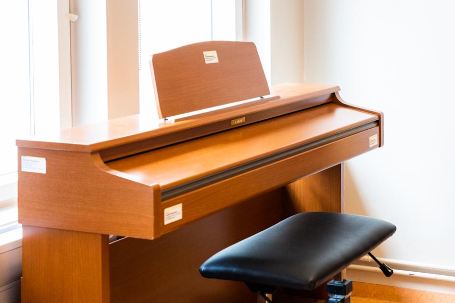 Piano and piano bench