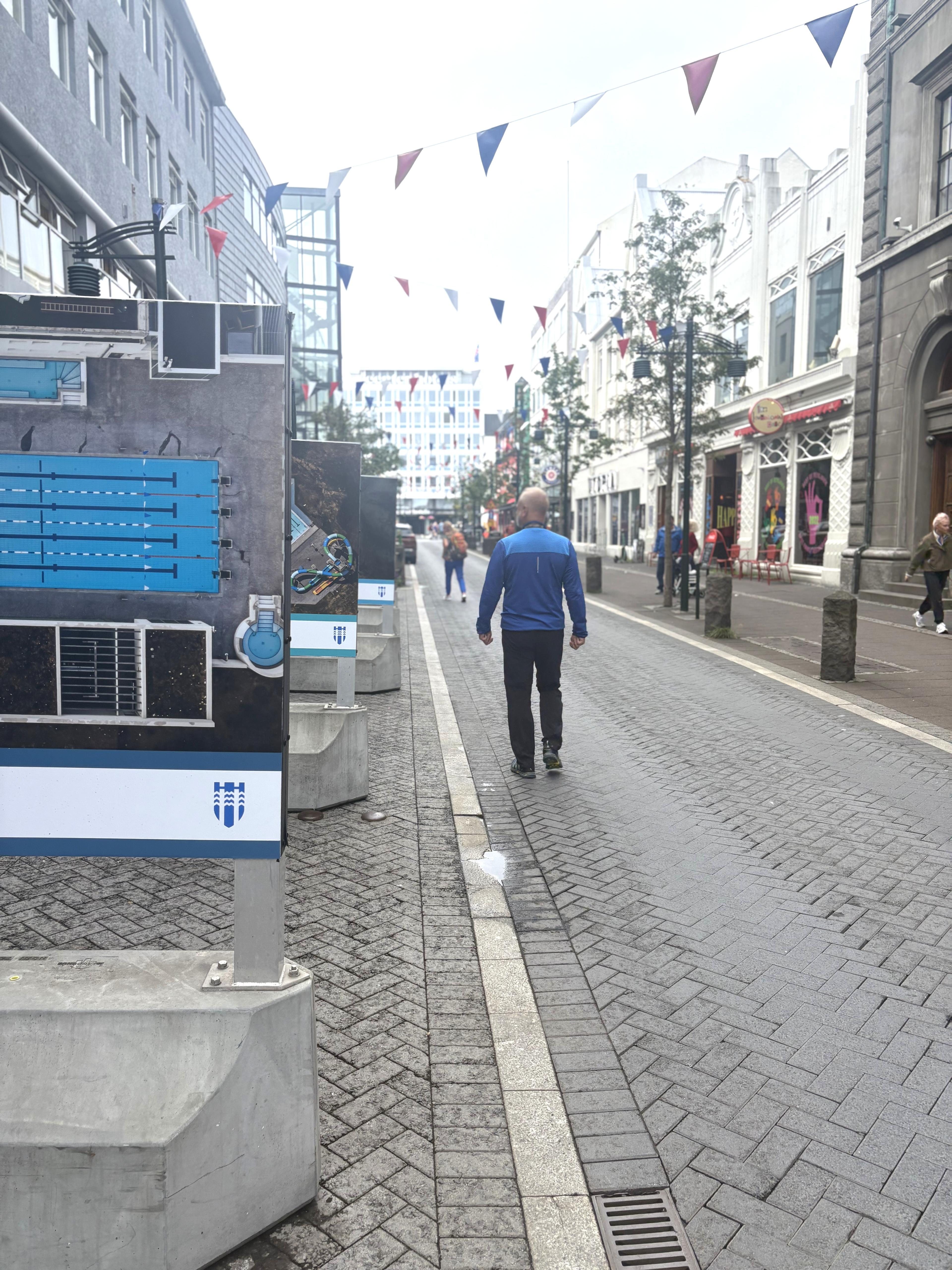 A photography exhibit by Bragi Þór Jósefsson opened in Austurstræti.