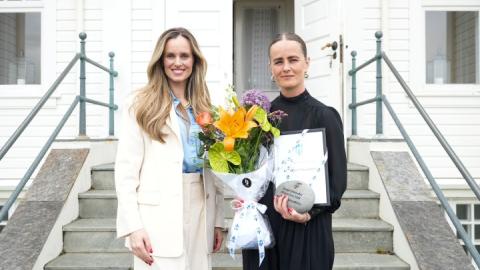 Reykjavík City Artist Laureate Arnhildur Pálmadóttir with Mayor Hildur Björnsdóttir after the ceremony.