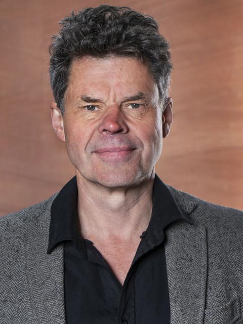 Hjálmar Sveinsson